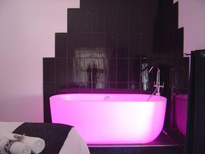 Du Chateau Eclassan